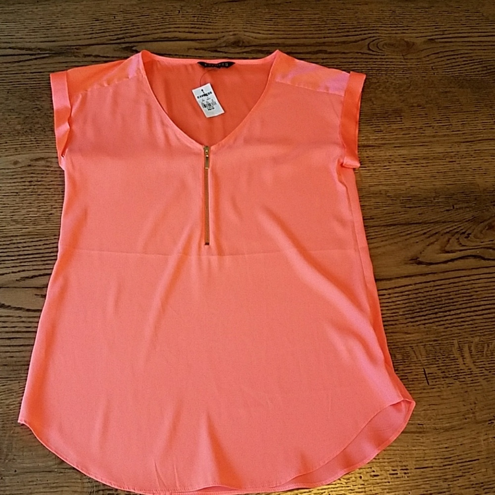 Nwt Express shirt